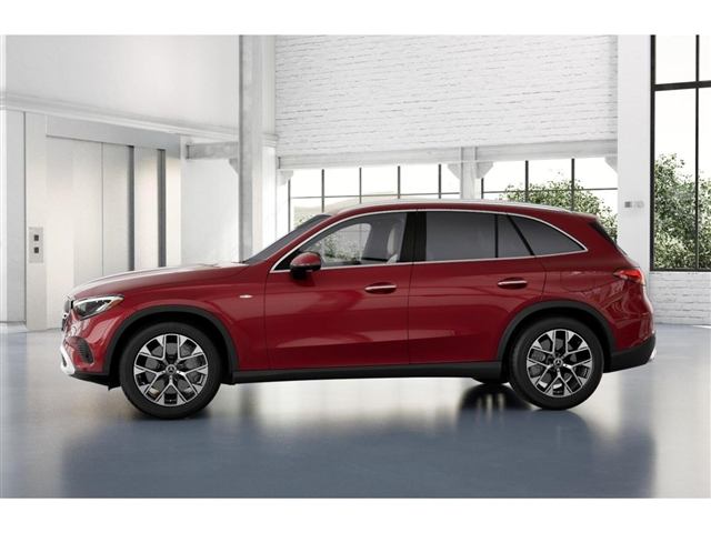 2025 Mercedes-Benz GLC 