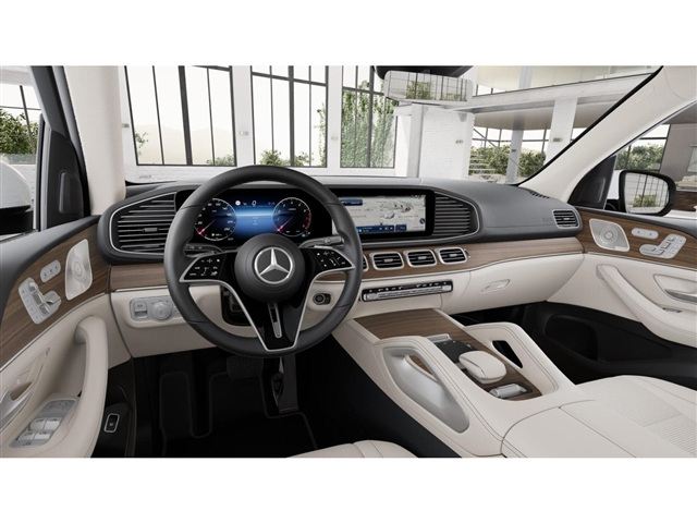 2025 Mercedes-Benz GLS 