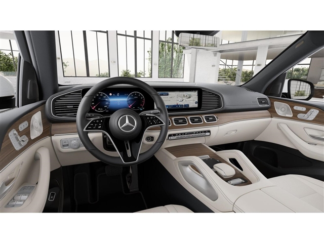2025 Mercedes-Benz GLS 