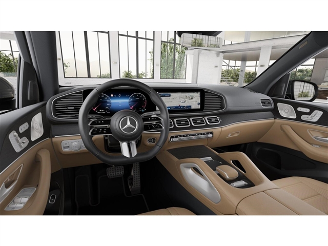 2025 Mercedes-Benz GLS 