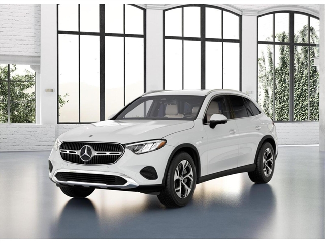 2025 Mercedes-Benz GLC 