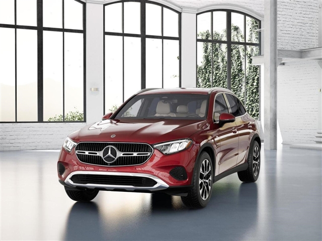 2025 Mercedes-Benz GLC 