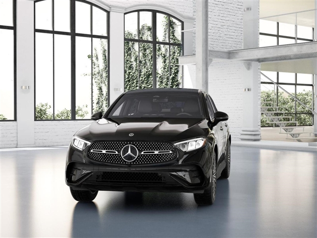 2025 Mercedes-Benz GLC 