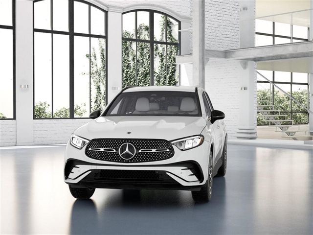 2025 Mercedes-Benz GLC 