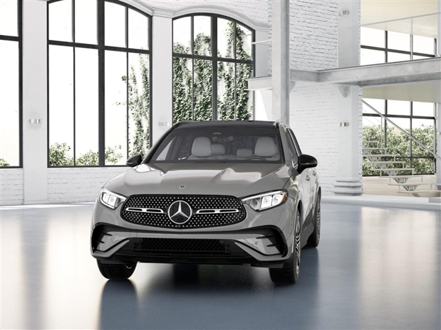 2025 Mercedes-Benz GLC 