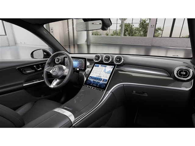 2025 Mercedes-Benz GLC 