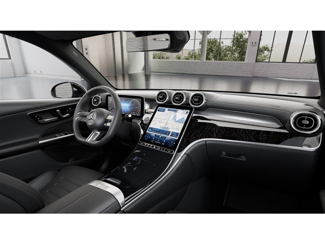 2025 Mercedes-Benz GLC 