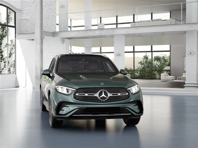 2025 Mercedes-Benz GLC 
