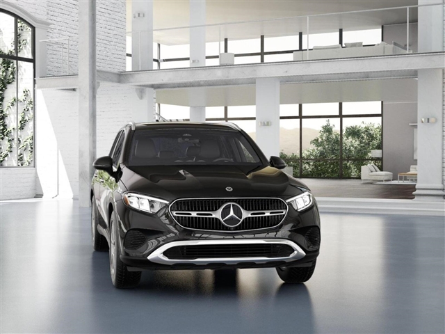 2025 Mercedes-Benz GLC 
