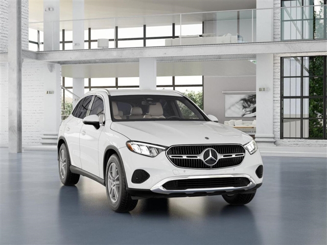 2025 Mercedes-Benz GLC 