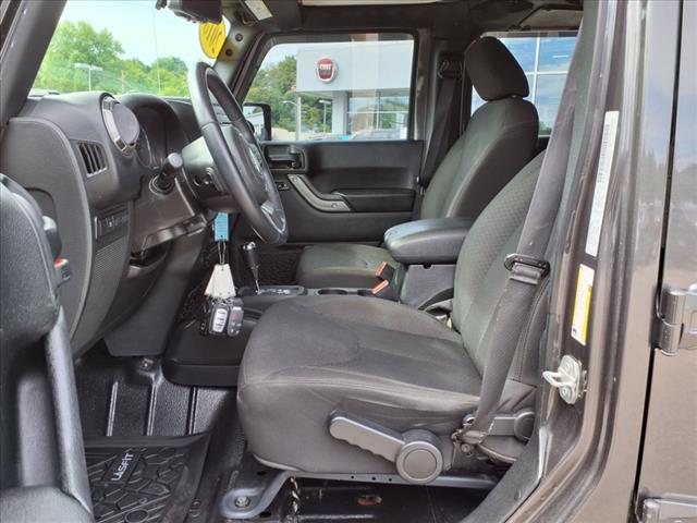 2018 Jeep Wrangler JK Unlimited Willys Wheeler W - Photo 11