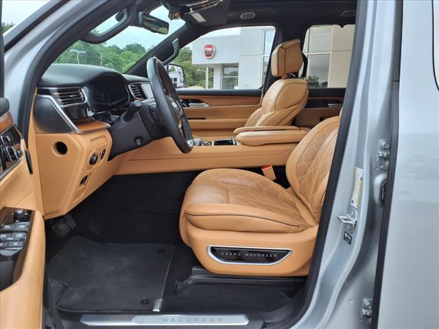 2022 Jeep Grand Wagoneer Series III - Photo 11