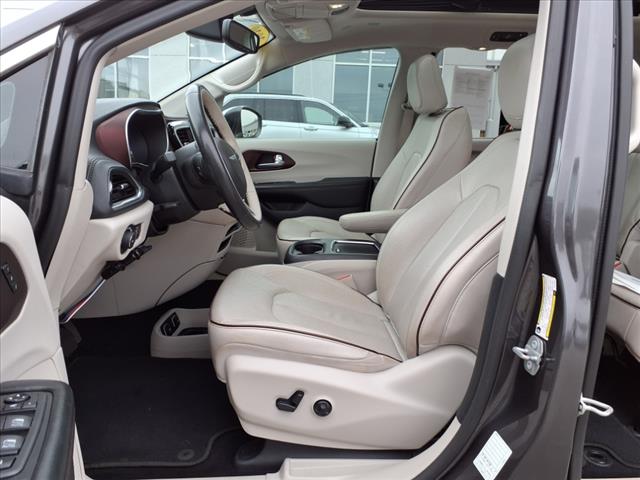 2020 Chrysler Pacifica Limited - Photo 11