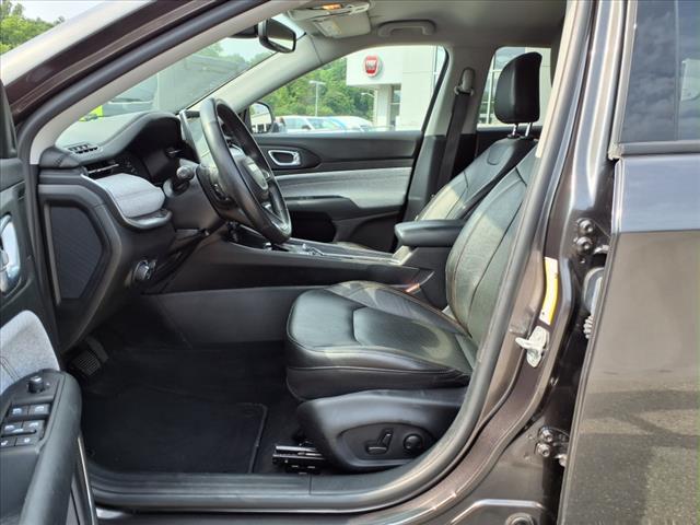 2022 Jeep Compass Latitude Lux - Photo 11