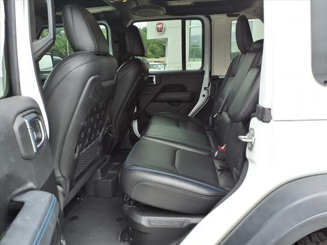 2022 Jeep Wrangler Unlimited Rubicon 4xe - Photo 13