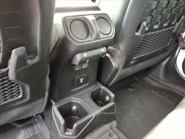 2021 Jeep Gladiator Mojave - Photo 13