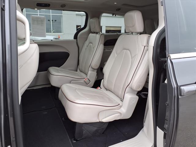 2020 Chrysler Pacifica Limited - Photo 13