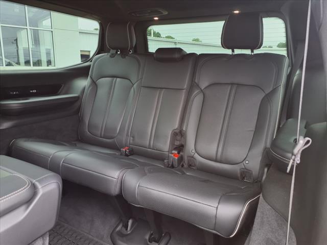 2024 Jeep Grand Wagoneer Obsidian - Photo 14