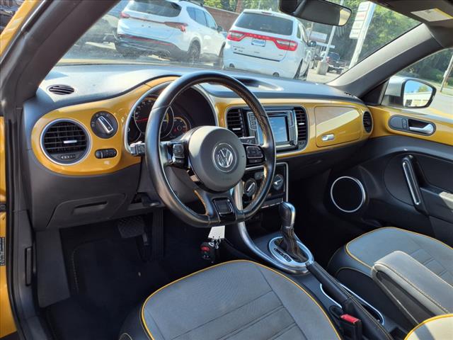 2017 Volkswagen Beetle 1.8T Dune - Photo 14