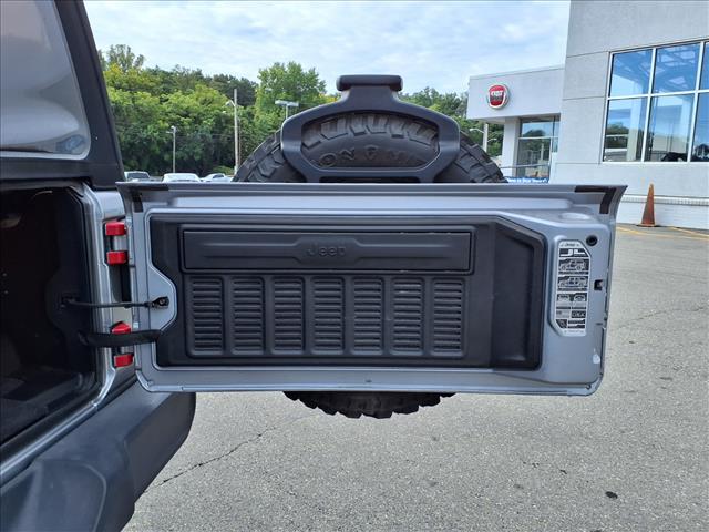 2020 Jeep Wrangler Willys - Photo 15