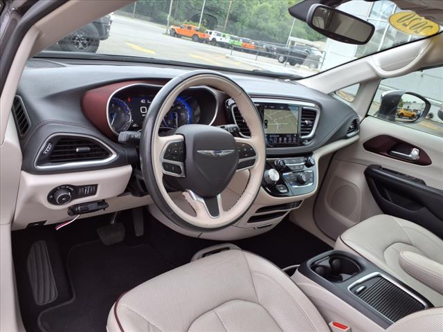 2020 Chrysler Pacifica Limited - Photo 16