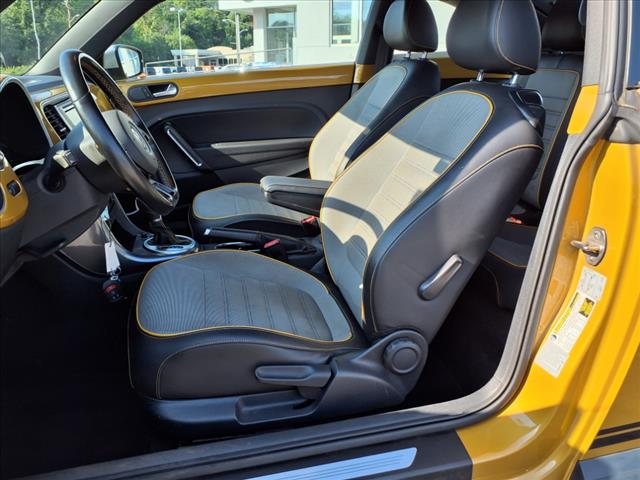 2017 Volkswagen Beetle 1.8T Dune - Photo 16