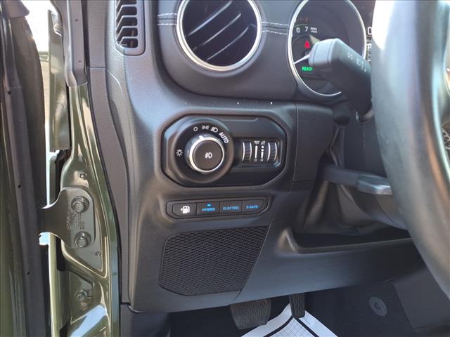 2021 Jeep Wrangler Unlimited Sahara 4xe - Photo 18