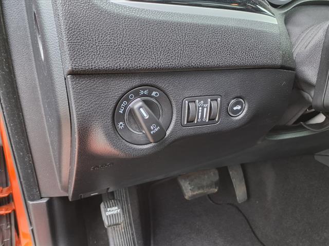 2021 Chrysler 300 S V6 - Photo 18