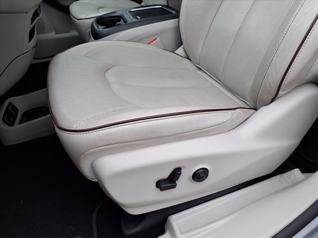 2020 Chrysler Pacifica Limited - Photo 18