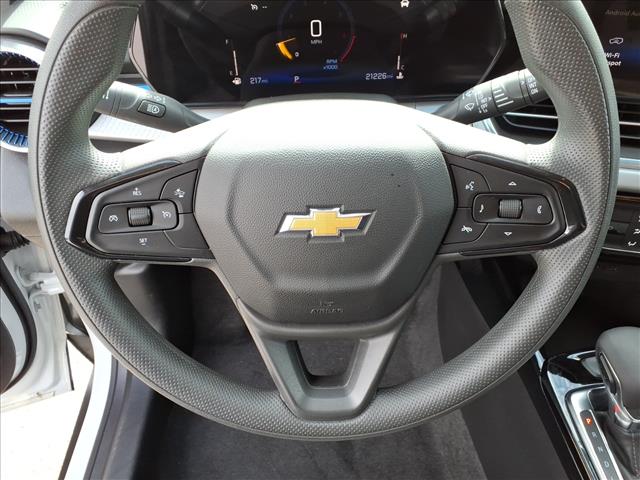 2024 Chevrolet Trax LT - Photo 18