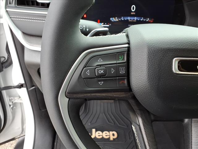 2023 Jeep Grand Cherokee Altitude - Photo 19