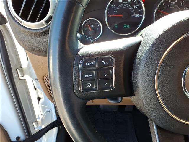 2015 Jeep Wrangler Unlimited Sahara - Photo 20