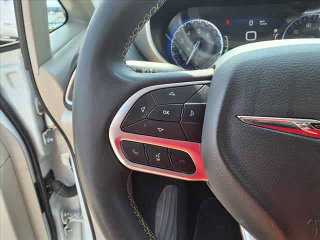 2023 Chrysler Pacifica Touring L - Photo 21