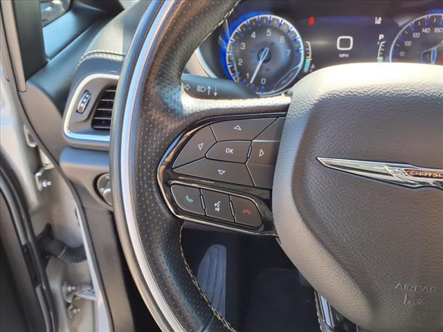 2021 Chrysler Pacifica Limited - Photo 23