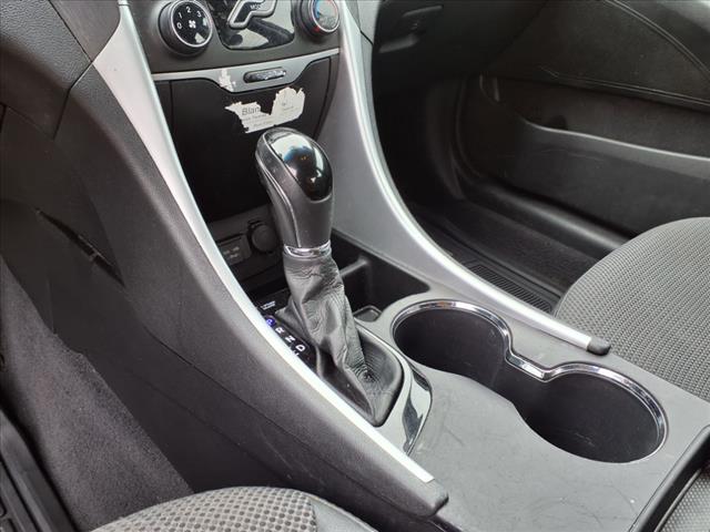 2011 Hyundai SONATA SE - Photo 25