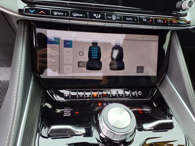 2024 Jeep Grand Wagoneer Obsidian - Photo 27