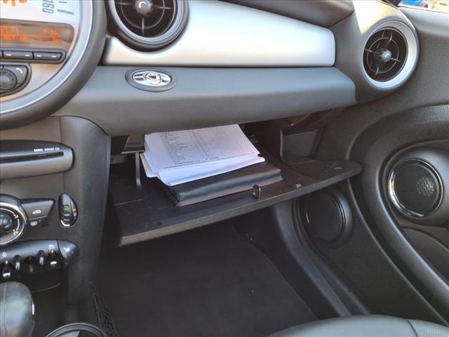 2011 MINI Cooper Base - Photo 27