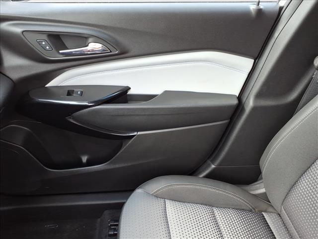 2024 Chevrolet Trax LT - Photo 28