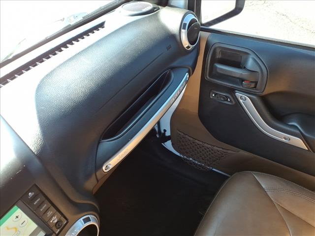 2015 Jeep Wrangler Unlimited Sahara - Photo 29