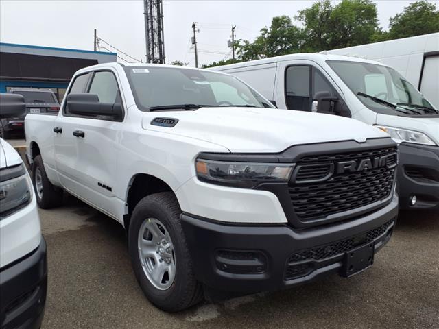 2025 RAM 1500 Tradesman 4x4 Quad Cab 140.5 in. WB - Photo 2