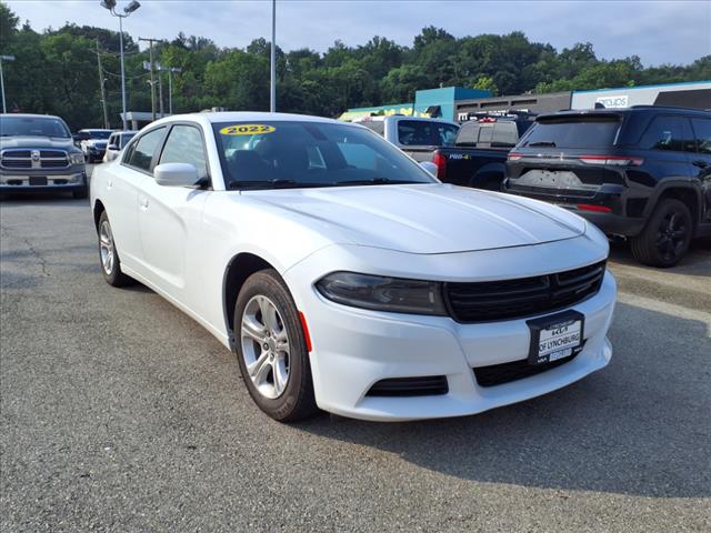 2022 Dodge Charger SXT - Photo 2