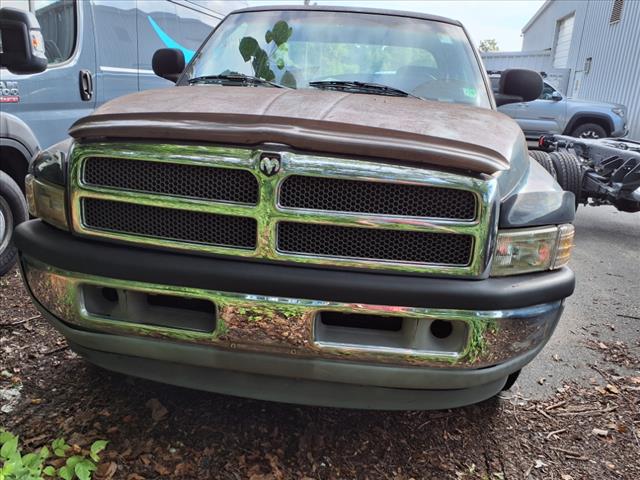 1999 Dodge Ram 1500  - Photo 2