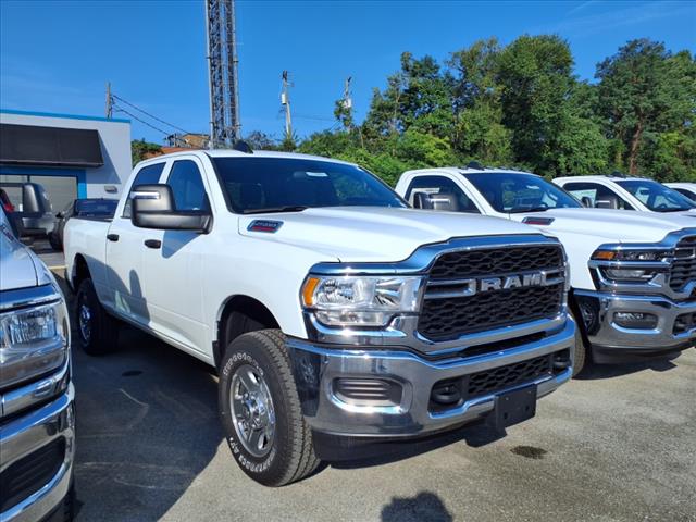 2024 RAM 2500 Tradesman 4x4 Crew Cab 6.3 ft. box 149 in. WB - Photo 2