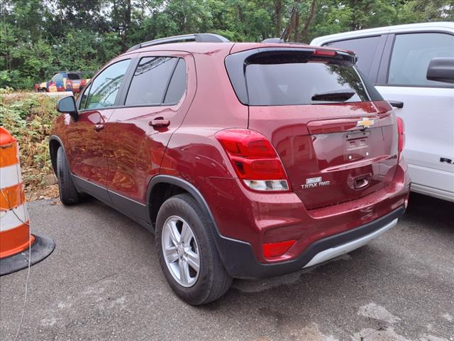 2022 Chevrolet Trax LT - Photo 2