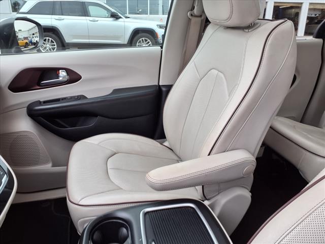 2020 Chrysler Pacifica Limited - Photo 30