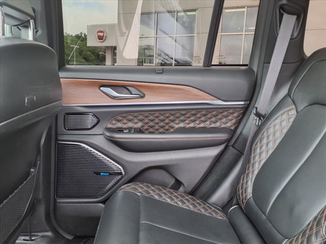 2022 Jeep Grand Cherokee Summit - Photo 31