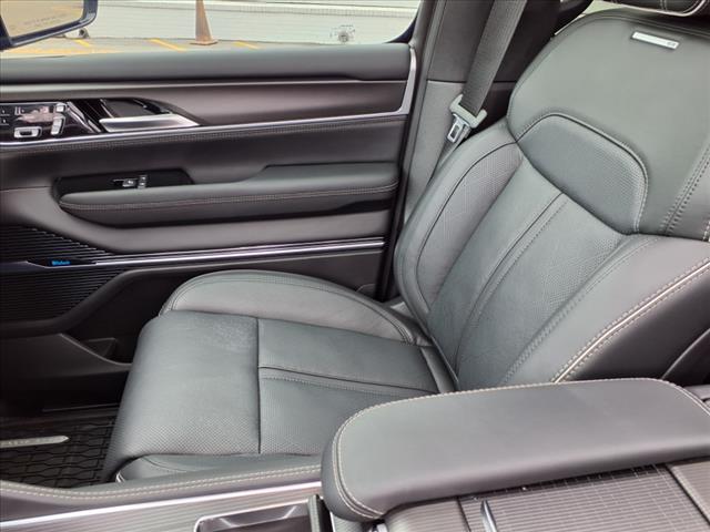 2024 Jeep Grand Wagoneer Obsidian - Photo 31