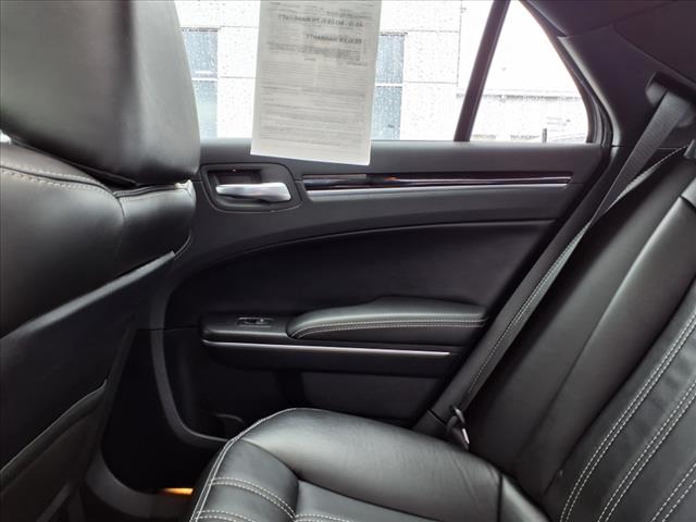2021 Chrysler 300 S V6 - Photo 32