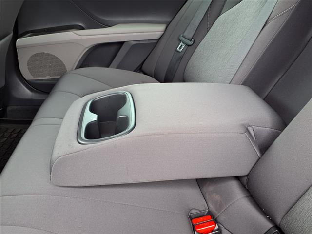 2023 Toyota Camry LE - Photo 32