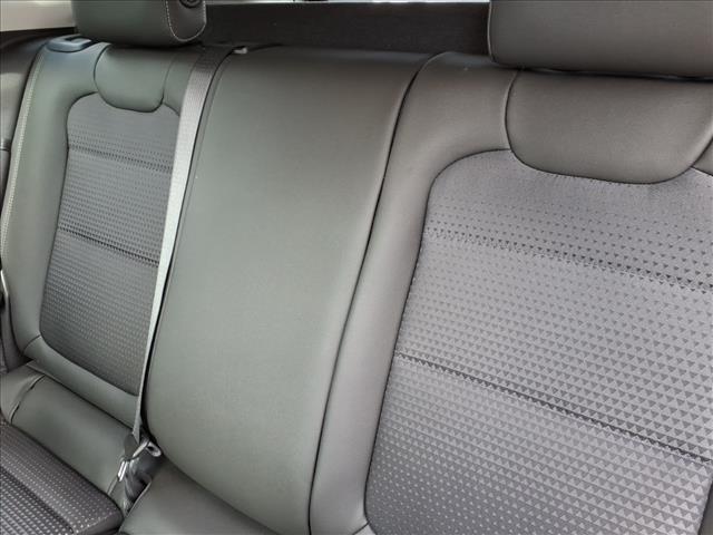 2024 Chevrolet Trax LT - Photo 32